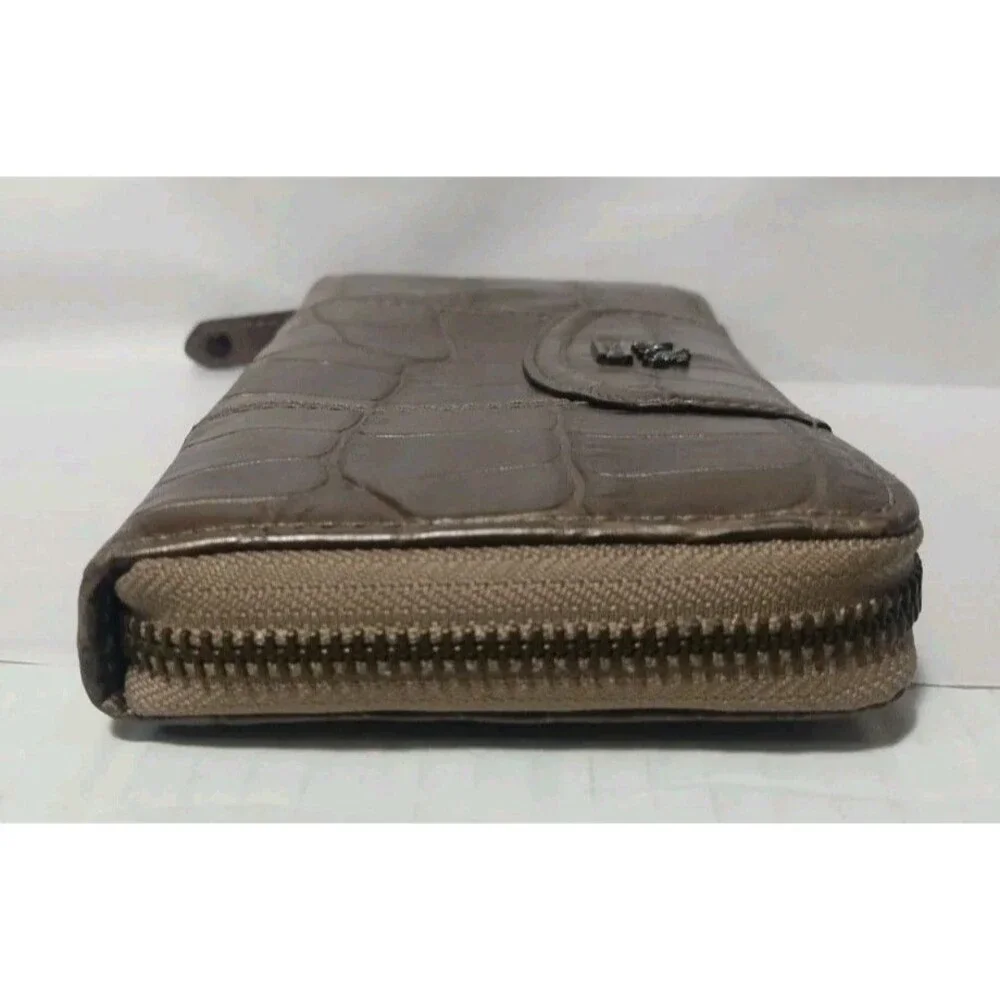 COACH Accordion Madison Authentic Wallet Zipper Closure Brown